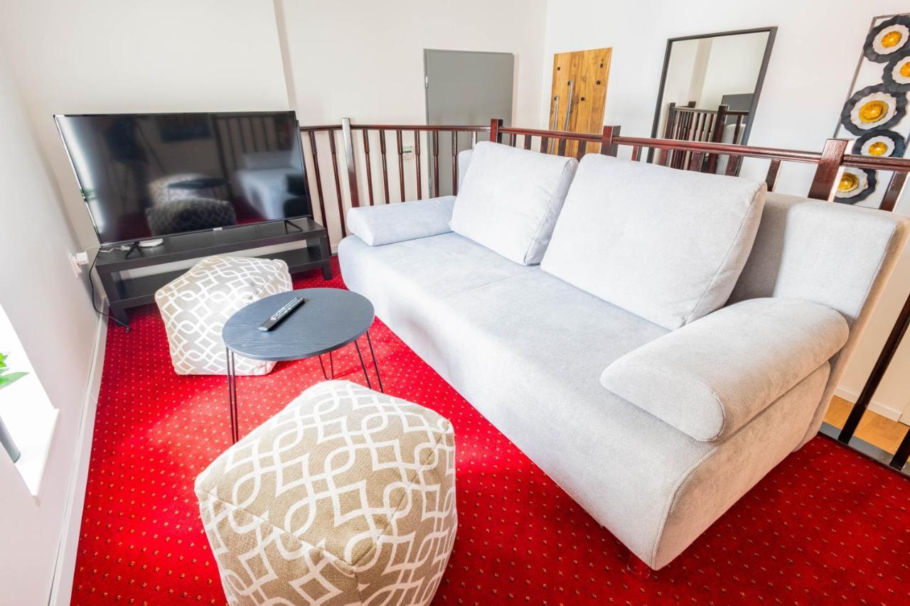 Highnest Apartments บราติสลาวา ภายนอก รูปภาพ
