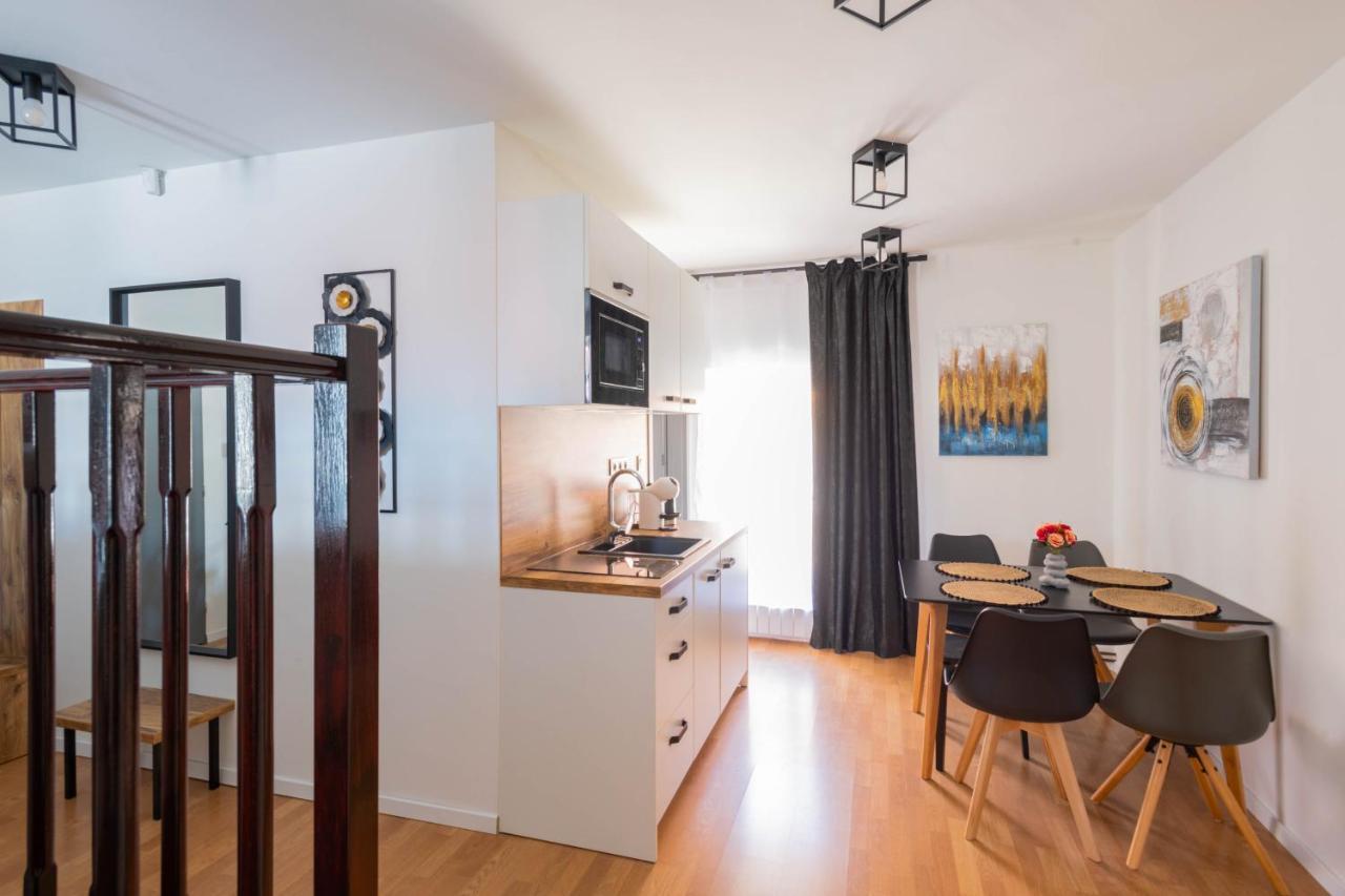Highnest Apartments บราติสลาวา ภายนอก รูปภาพ
