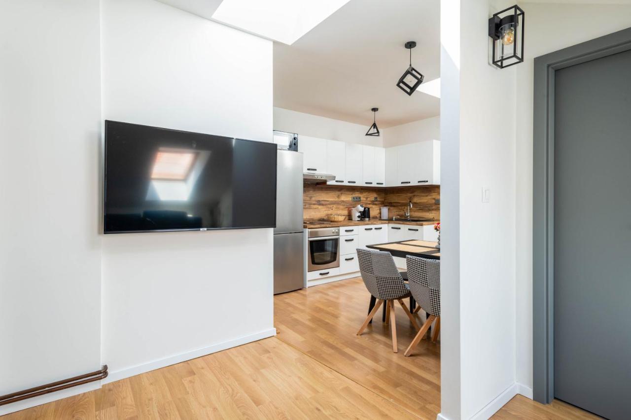 Highnest Apartments บราติสลาวา ภายนอก รูปภาพ
